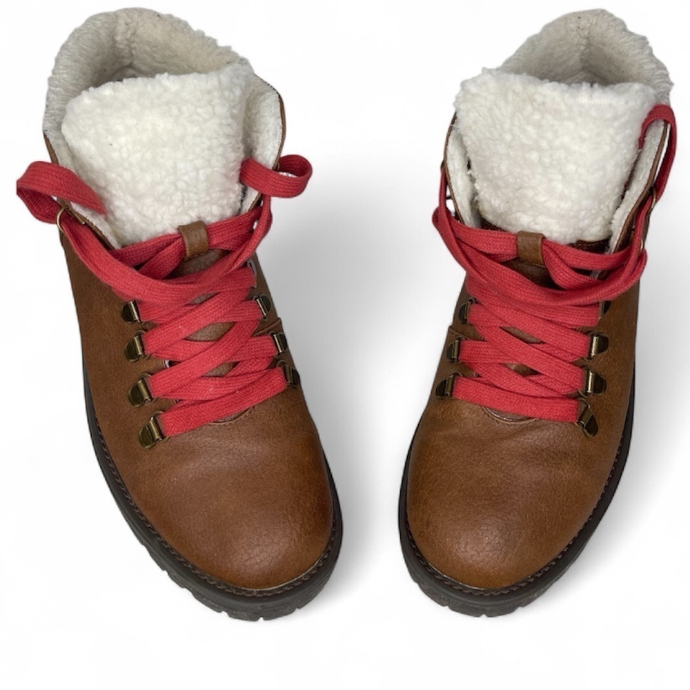 True Craft Hiking Trail Boots Cognac/ Red Laces Outdoor Size 8